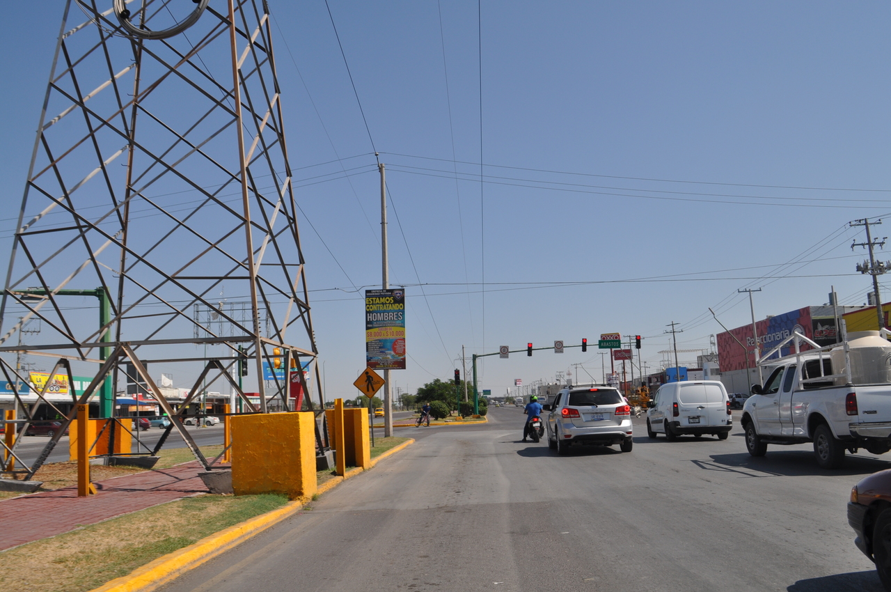 Gobierno Federal y Ayuntamiento de Gómez Palacio iniciarán estudios para colocar drenaje pluvial en bulevar RebolloAcosta.