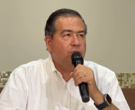 Mejía Berdeja, candidato registrado por el PT a la gubernatura de Coahuila, reconoció que los resultados de la jornada electoral de este 4 de junio no le favorecen. (ESPECIAL)