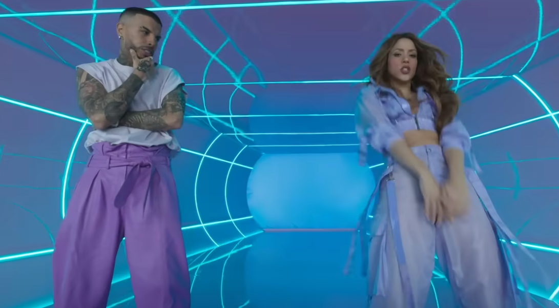 ¿Rauw Alejandro reveló el romance de Shakira y Lewis Hamilton en la canción Te Felicito?