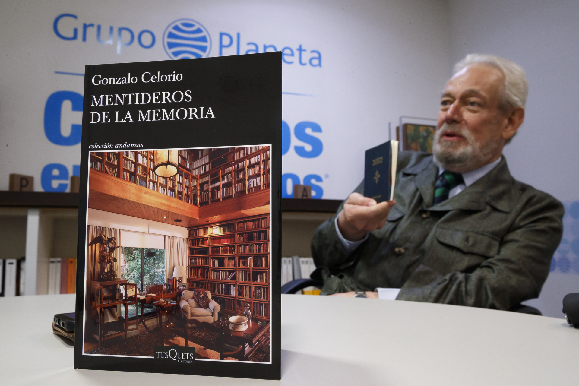 Gonzalo Celorio acude en letras a la memoria