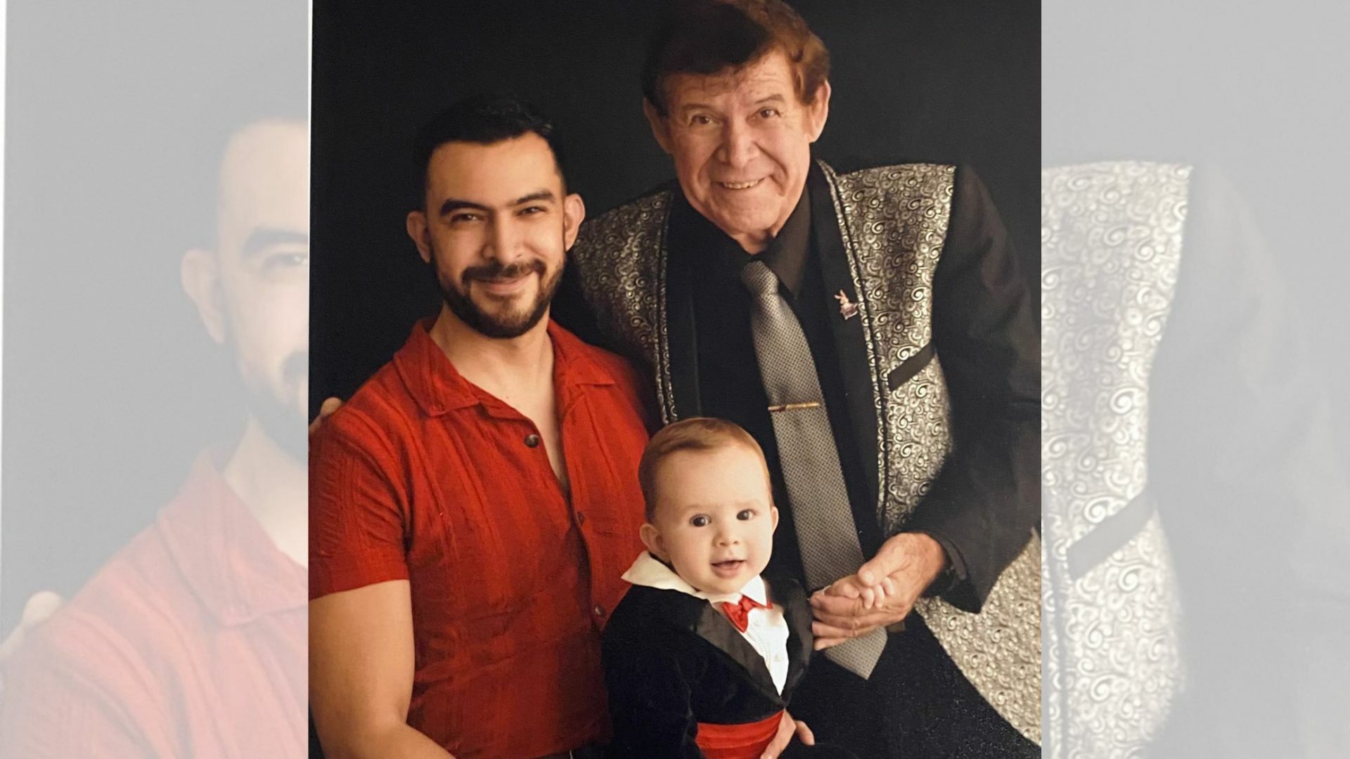 En familia. El Mago Leos y sus hijos, El Mago Isaac, y el pequeño Diego. (CORTESÍA)