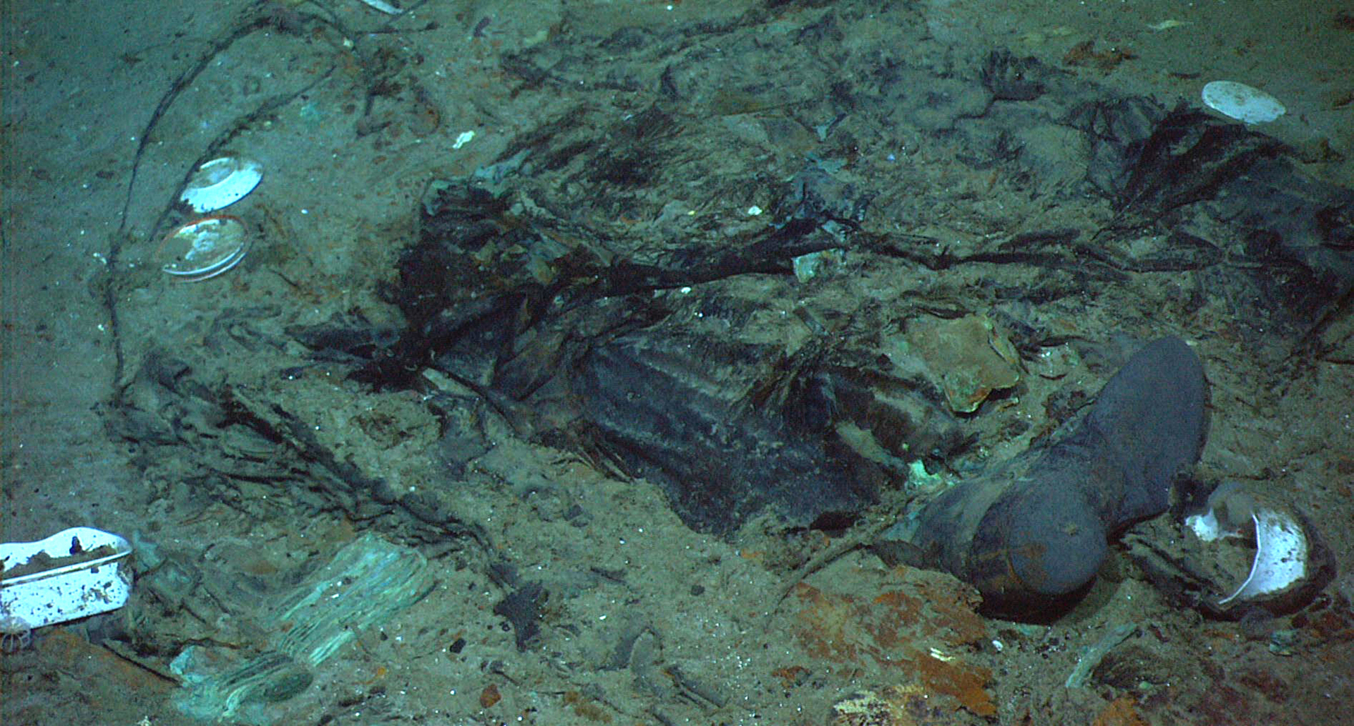 Guardia Costera de EUA descubre escombros cerca de los restos del Titanic