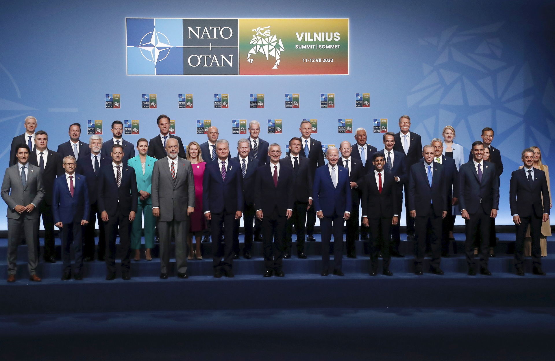 Países de la OTAN acuerdan protegerse de las restricciones económicas de China