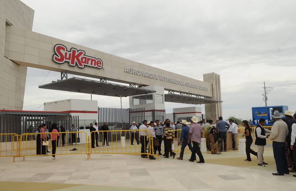 Ofrecen 250 vacantes en SuKarne, con sueldos arriba de 2 mil pesos por semana