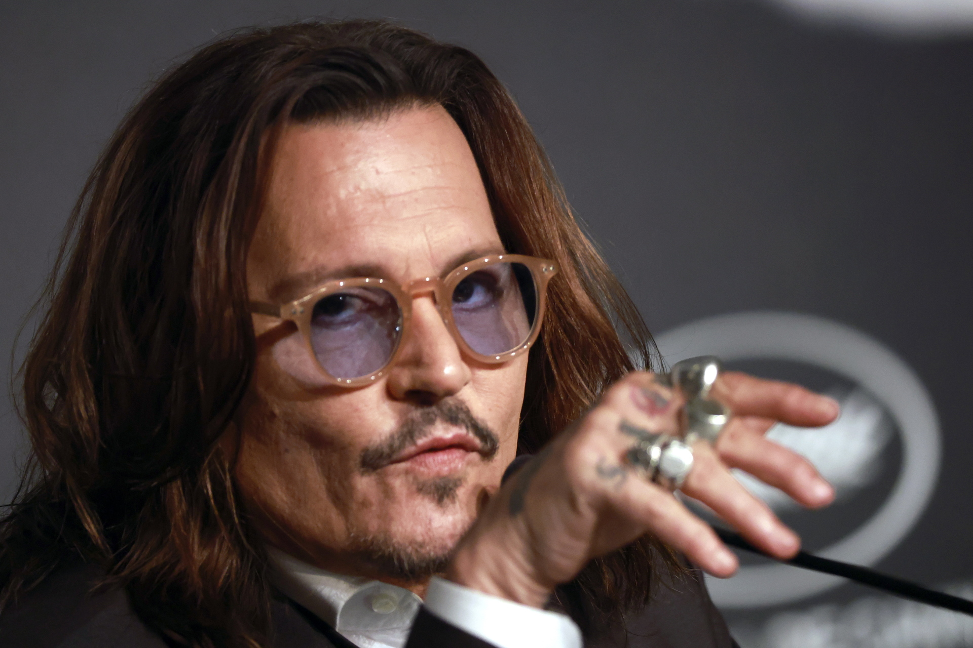 Johnny Depp solicita préstamo millonario para arreglar su casa, según medio británico