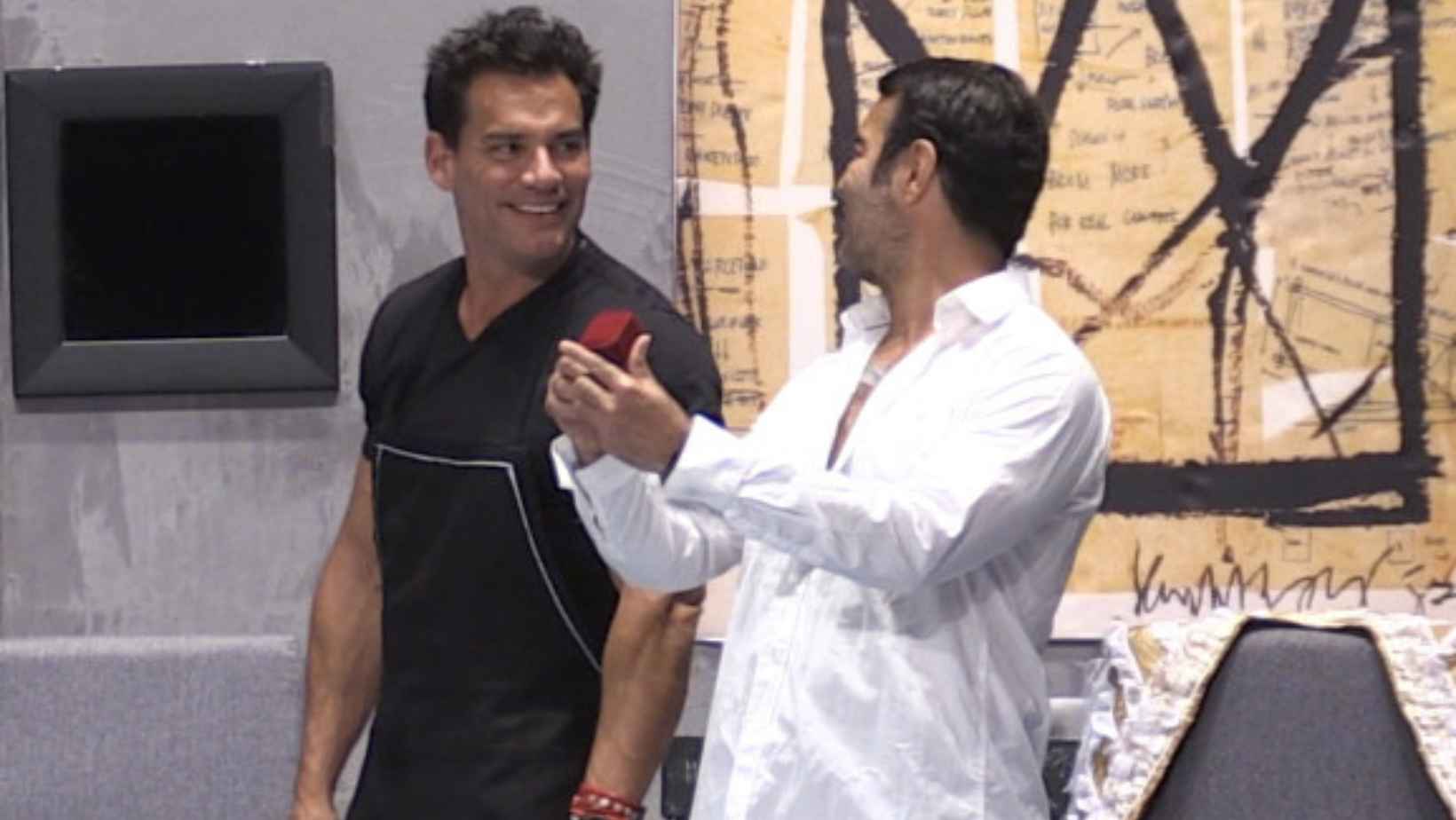 Diversión. Pablo Montero y Cristian de la Fuente interpretan a dos compañeros de casa.