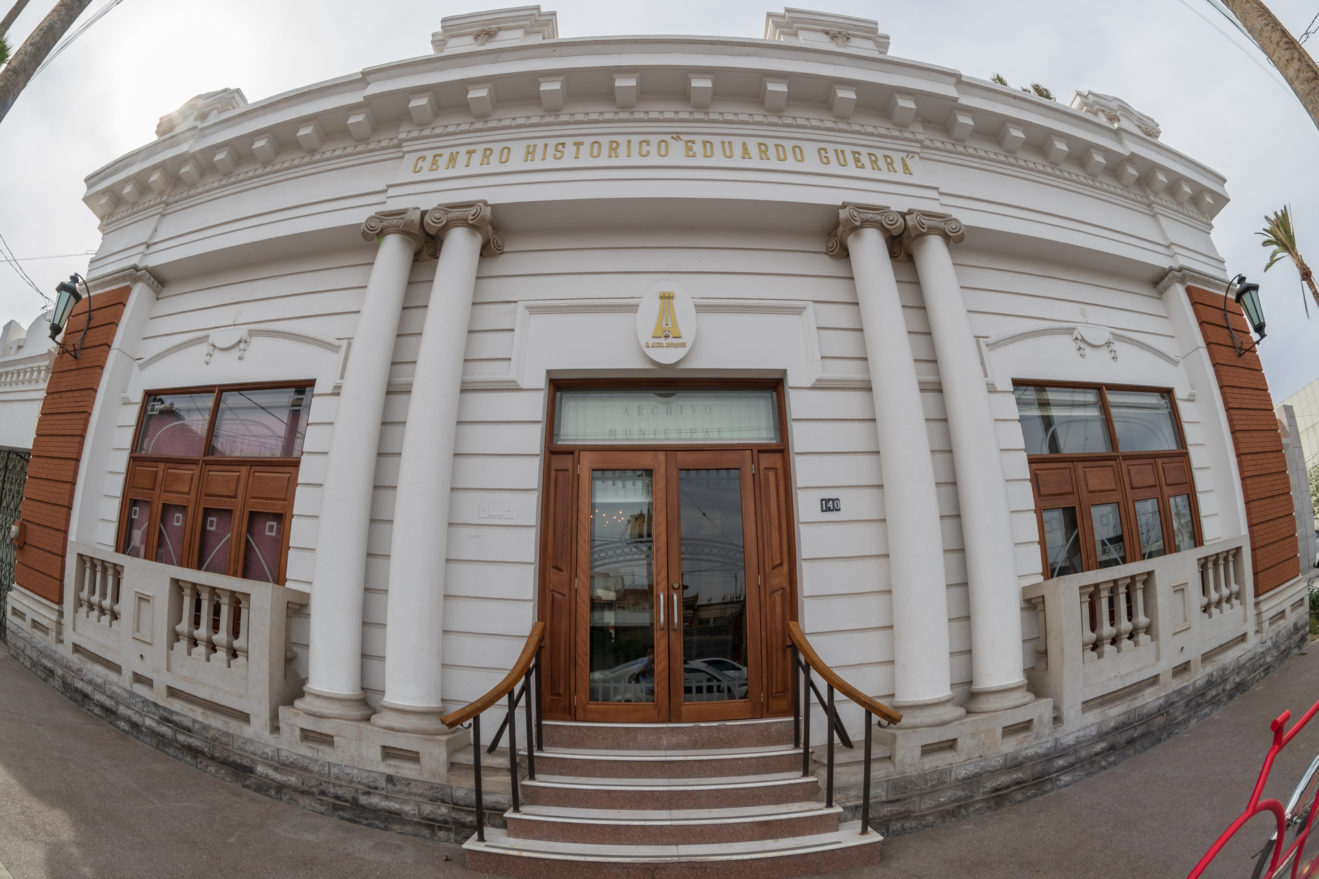 Será este sábado 22 de julio, en punto de las 12:00 horas, cuando Luna Herrera se presente en el Archivo Municipal de Torreón.