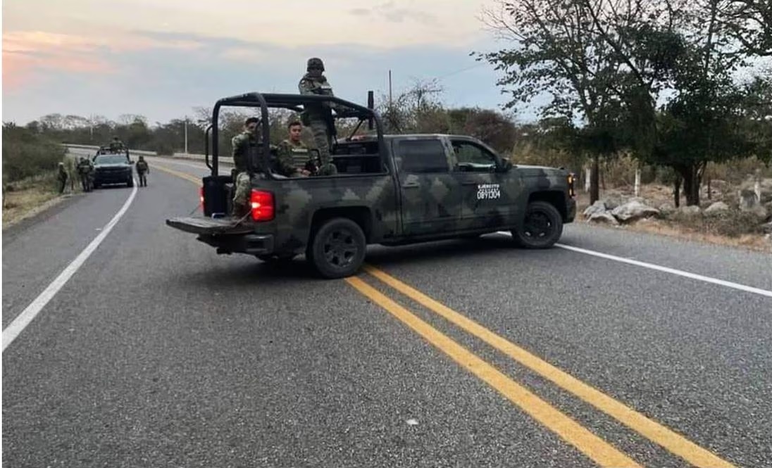 Los bloqueos se dan a dos meses de que miembros del CJNG y Cártel de Sinaloa se enfrentaron durante una semana en varios puntos de Frontera Comalapa. (ESPECIAL)