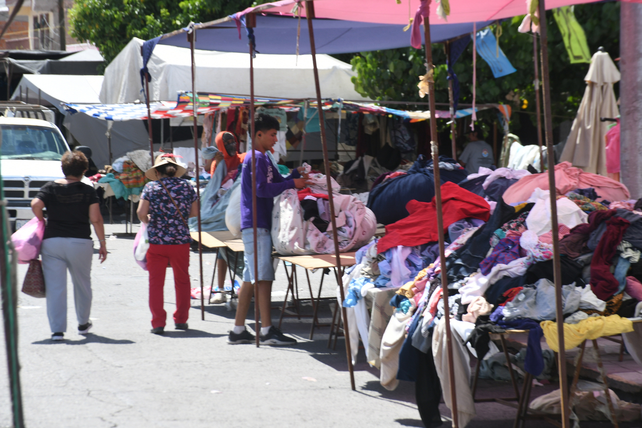 Se integró un comité municipal para el ordenamiento de los tianguis en Torreón. (FERNANDO COMPEÁN / EL SIGLO DE TORREÓN)