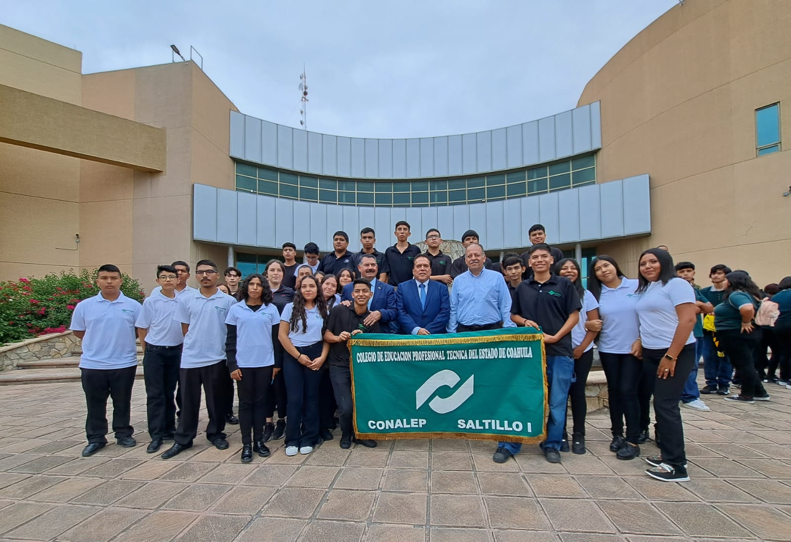 El convenio celebrado con la Fiscalía General del Estado de Coahuila fortalece el cumplimiento de los principales fines de la educación que los futuros profesionales técnicos bachiller deben tener.