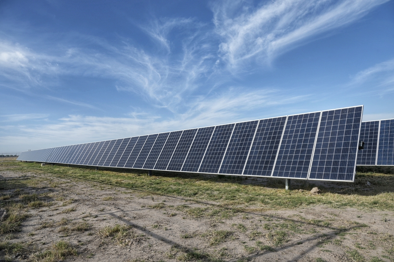 Van por un parque solar de mil megas en La Laguna de Durango; sería uno de los más grandes del país. (ARCHIVO)