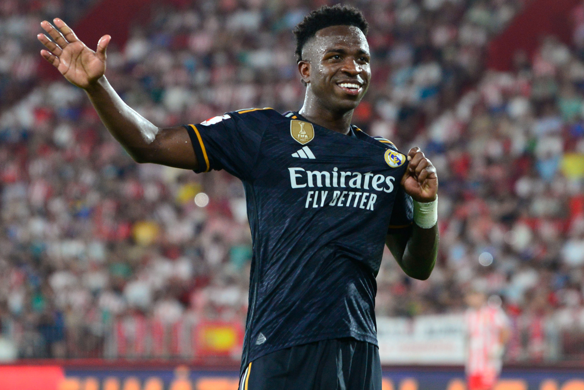 Vinícius Junior sufre una rotura muscular y estará seis semanas de baja