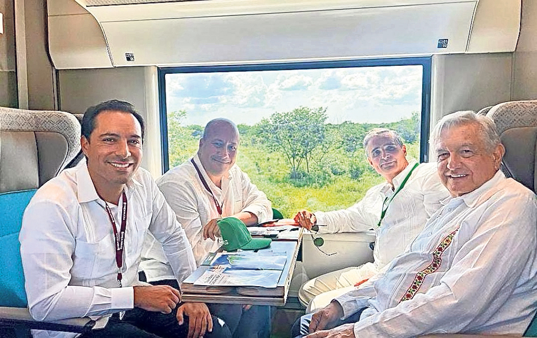 AMLO reconoce demoras en recorrido de pruebas del Tren Maya