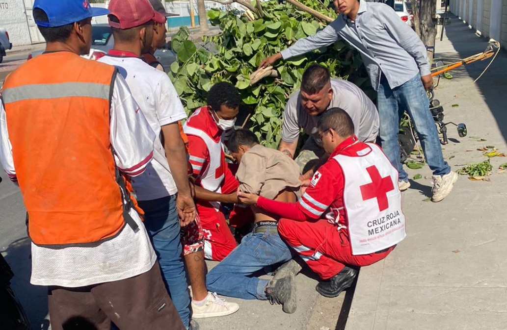 Motociclista Resulta Herido Tras Ser Impactado Por Un Automóvil En Torreón El Siglo De Torreón 6267