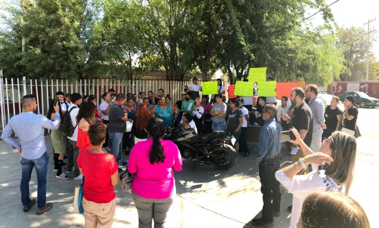 La situación provocó la molestia de los padres de familia, pues no había quejas contra docentes. (EL SIGLO DE TORREÓN)