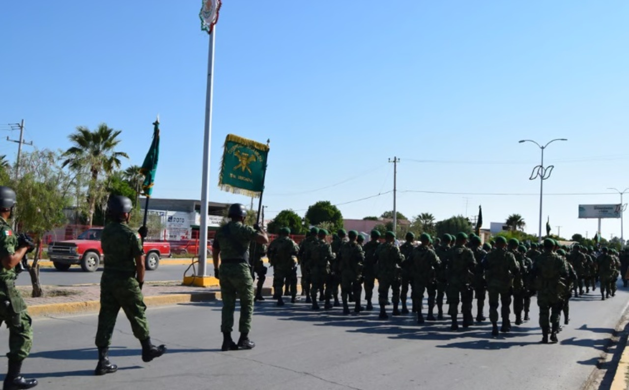 A las 09:00 horas se realizará un acto cívico en la plaza Miguel Hidalgo. (EL SIGLO DE TORREÓN)