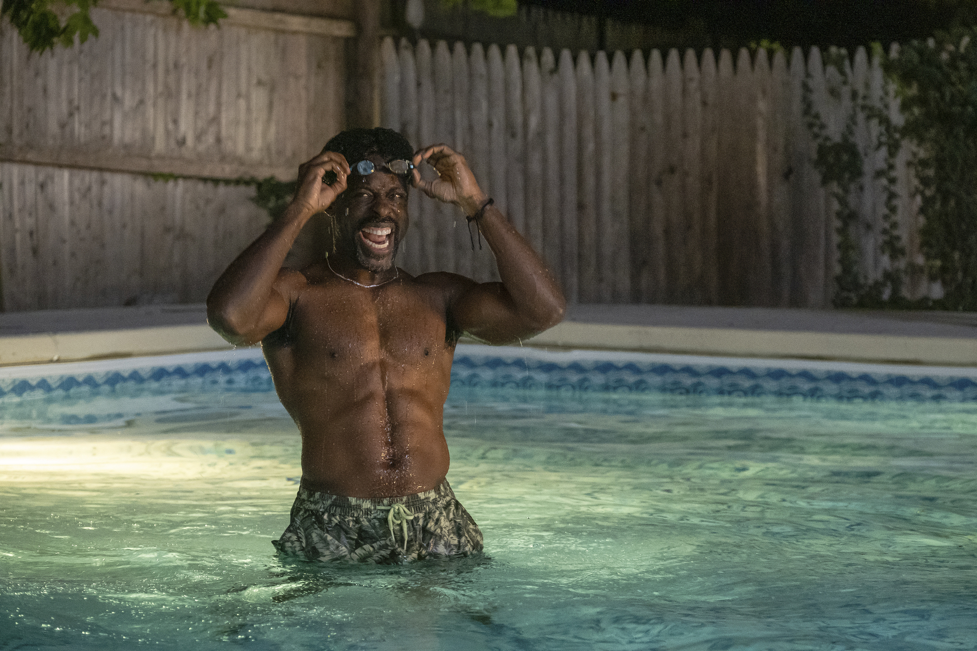 En esta imagen proporcionada por MGM muestra a Sterling K. Brown en una escena de 'American Fiction'. (Claire Folger/MGM-Orion Releasing vía AP)