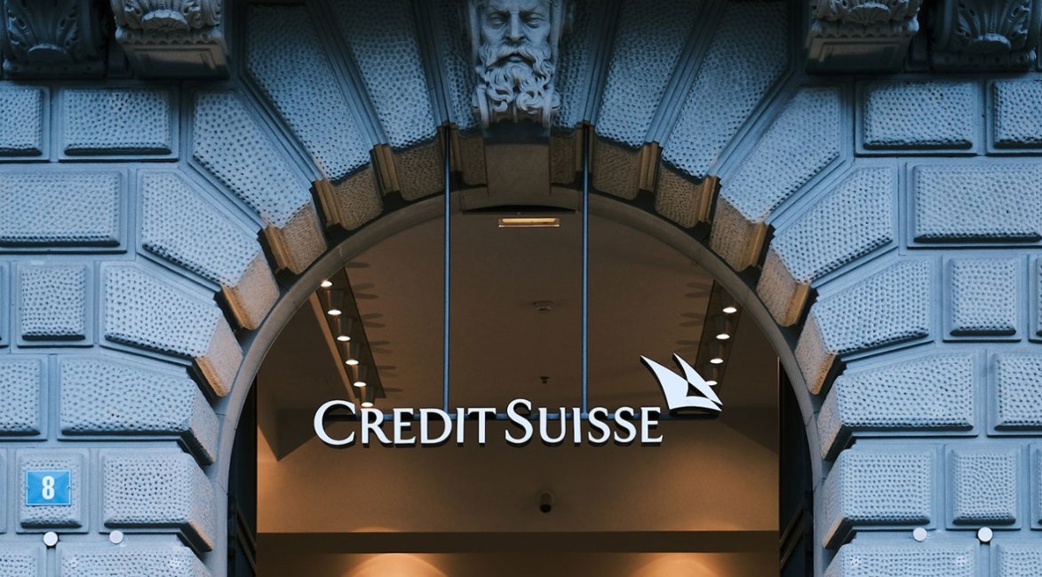 Credit Suisse cae en bolsa tras el anuncio de una posible investigación por parte de EUA
