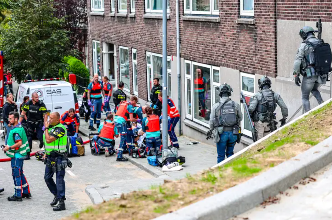 Tiroteos Matan A Varias Personas En Un Hospital De Holanda | El Siglo ...