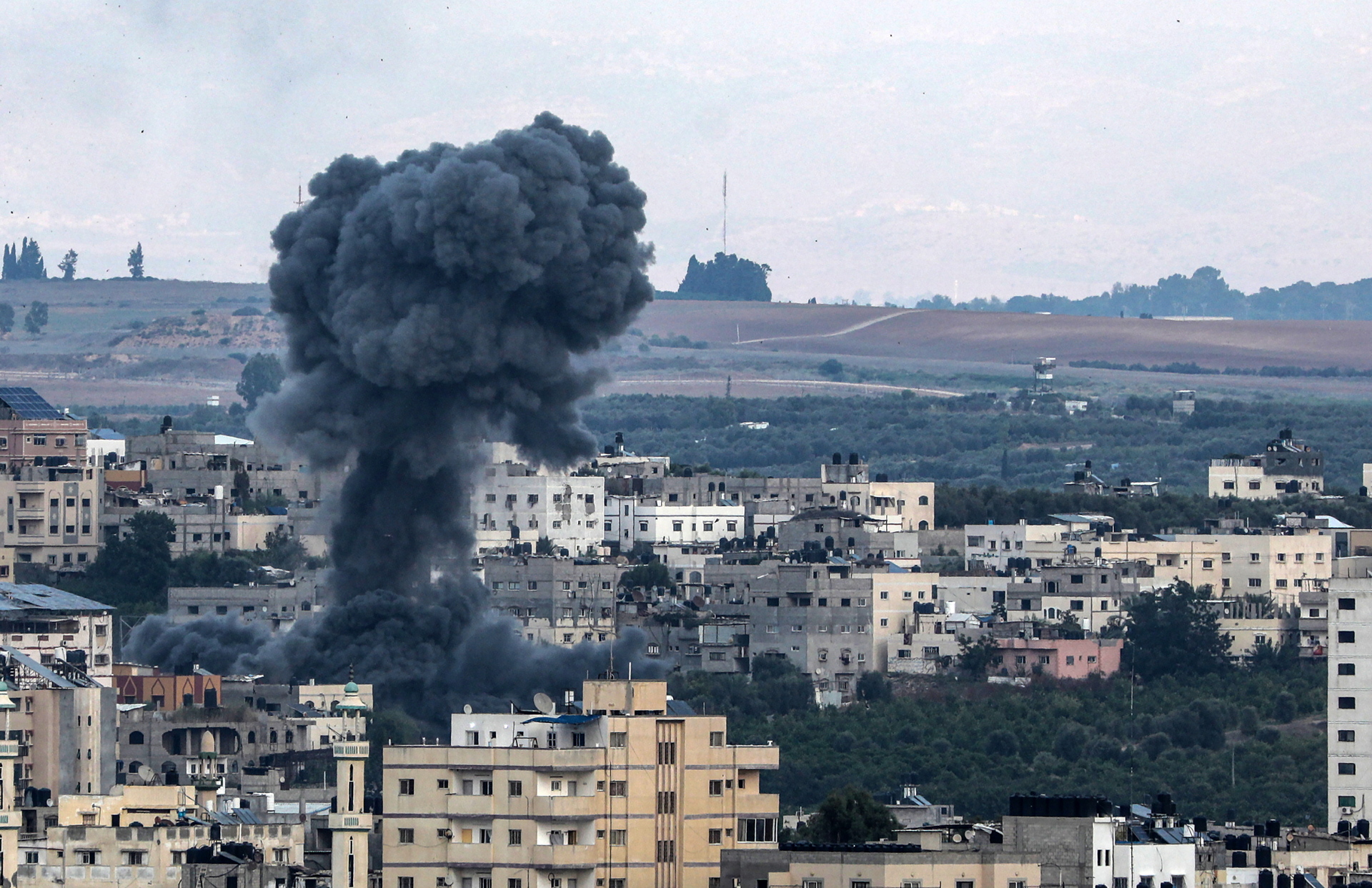 De cara a la reunión del Consejo de Seguridad, reconoció el gran apoyo de la comunidad internacional a Israel y a su autodefensa, pero sostuvo que a la vez se está ignorando 'su agenda colonialista y racista' contra los palestinos. (MOHAMMED SABER / EFE)