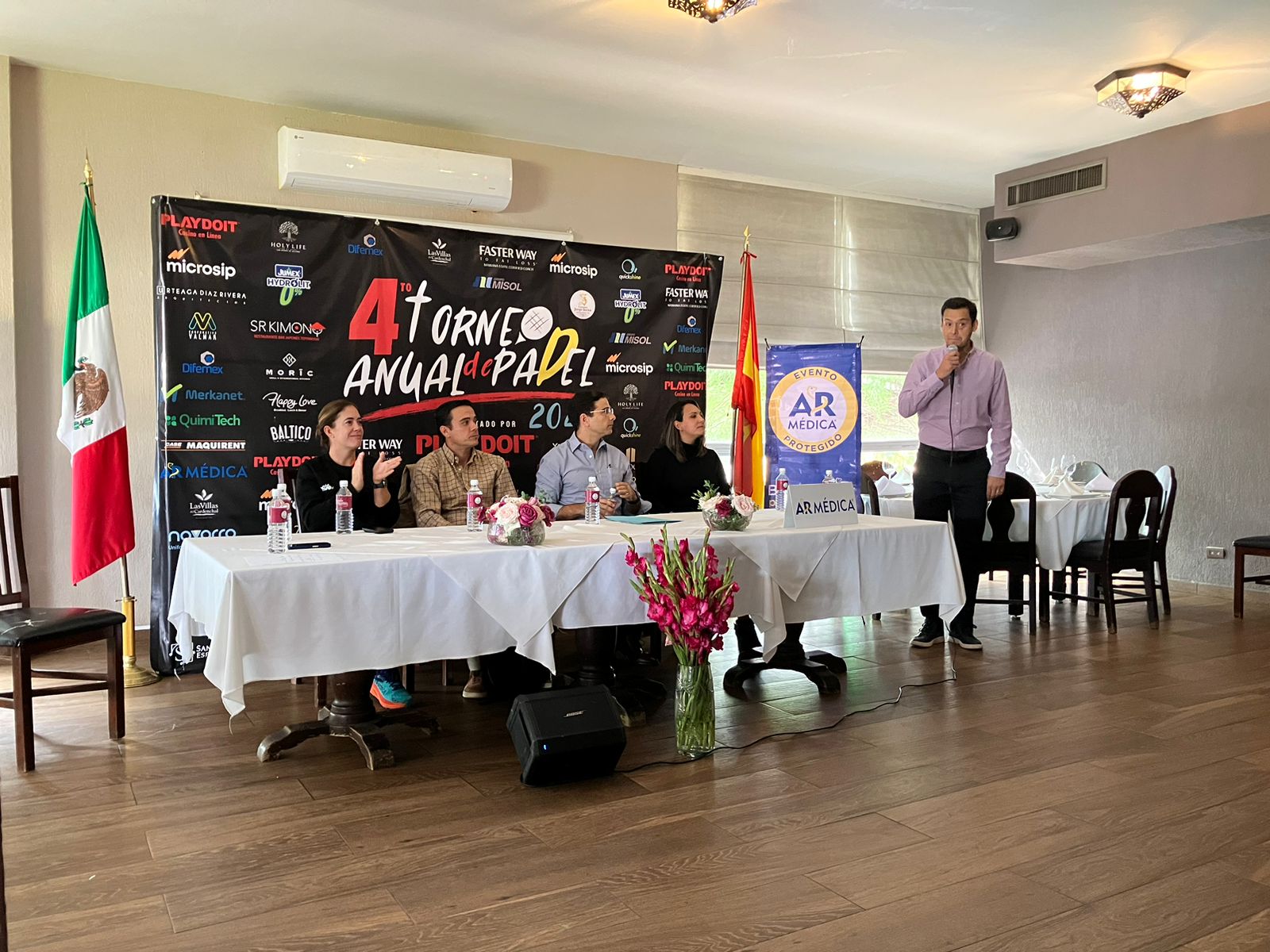 Presenta Parque España su IV Torneo Anual de Pádel