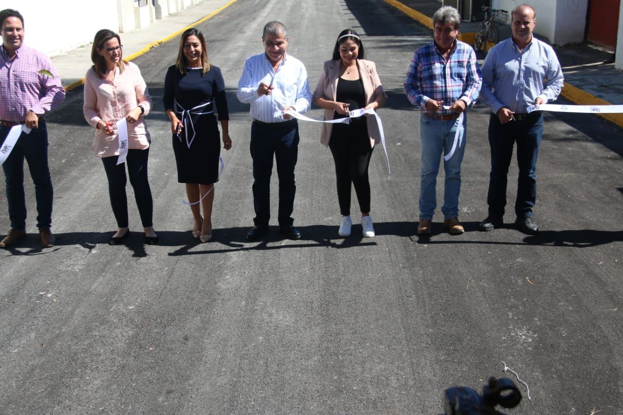 El gobernador Miguel Ángel Riquelme realizó una gira de trabajo por la región Centro-Desierto.