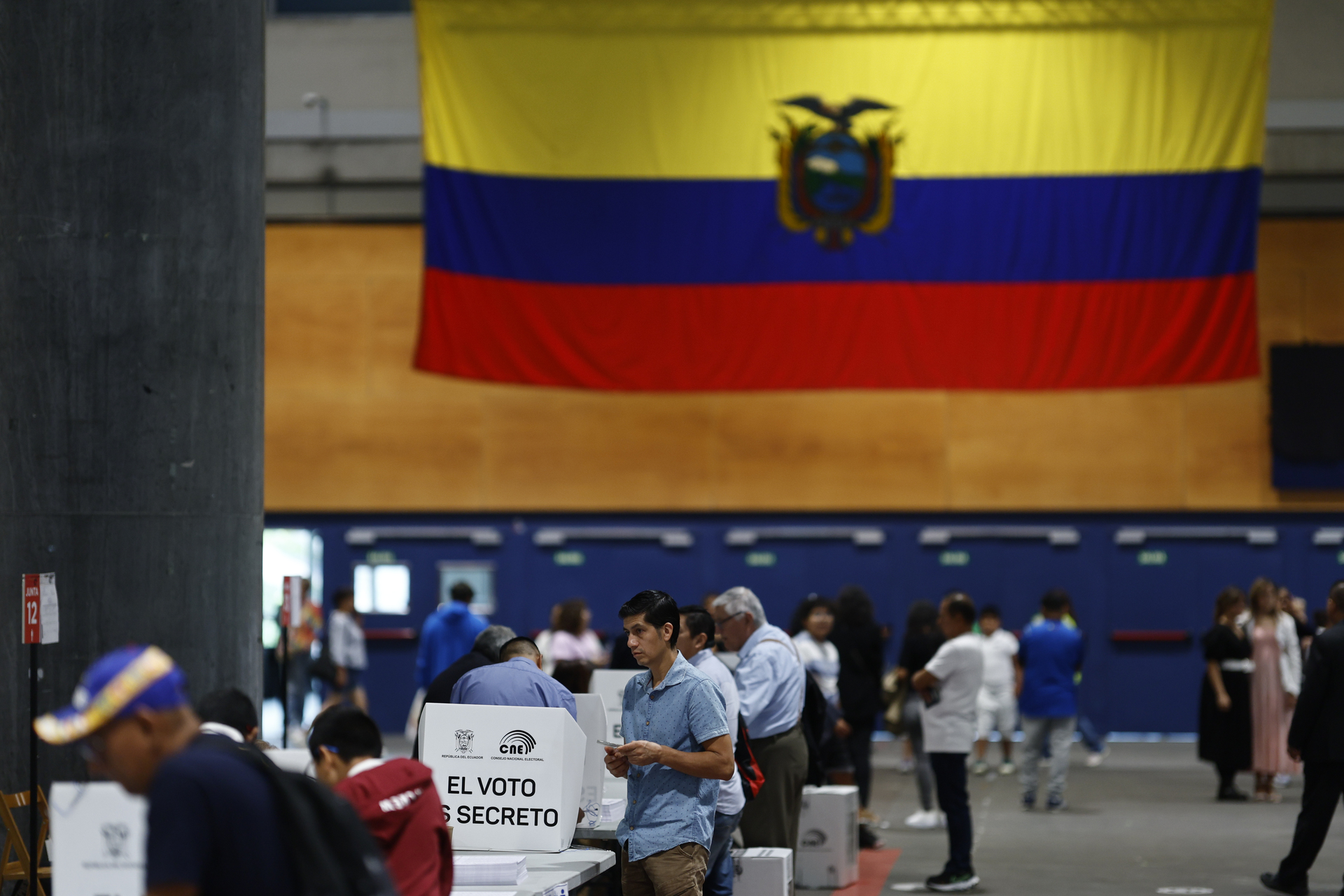 El ganador tendrá un corto mandato de unos 15 meses para completar el periodo 2021-2025. (RODRIGO JIMENEZ / EFE)