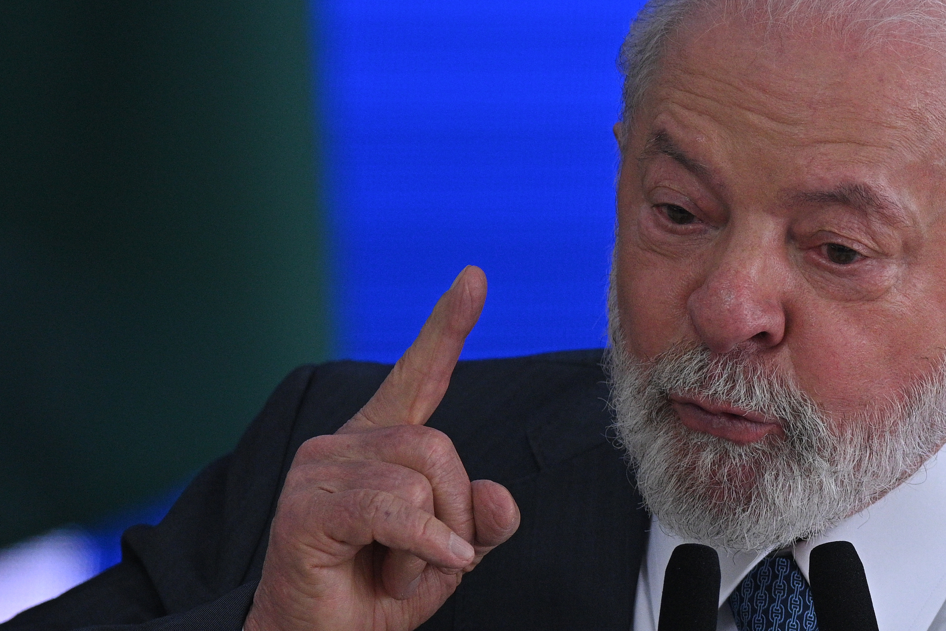 Mientras Lula intenta evitar polémicas, el Partido de los Trabajadores (PT), la formación del mandatario, y la Embajada de Israel en el país suramericano se enzarzaron en una disputa dialéctica. (ARCHIVO)