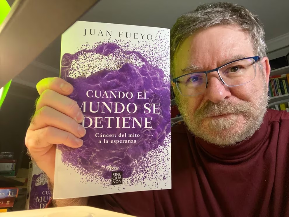 Su último libro, 'Cuando el mundo se detiene', aborda la enfermedad desde todas sus aristas. 