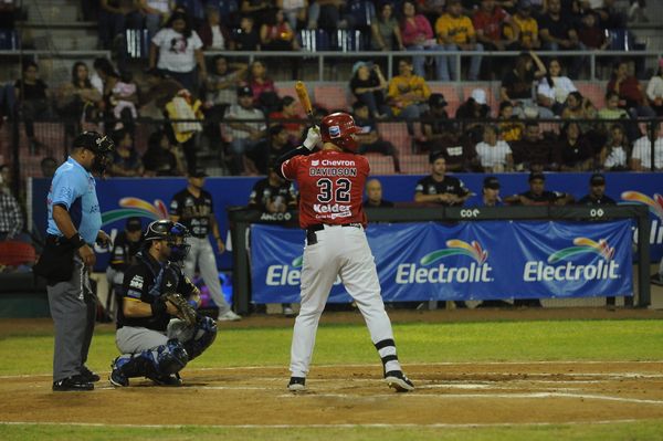 Mayos de Navojoa vencen a los Charros de Jalisco