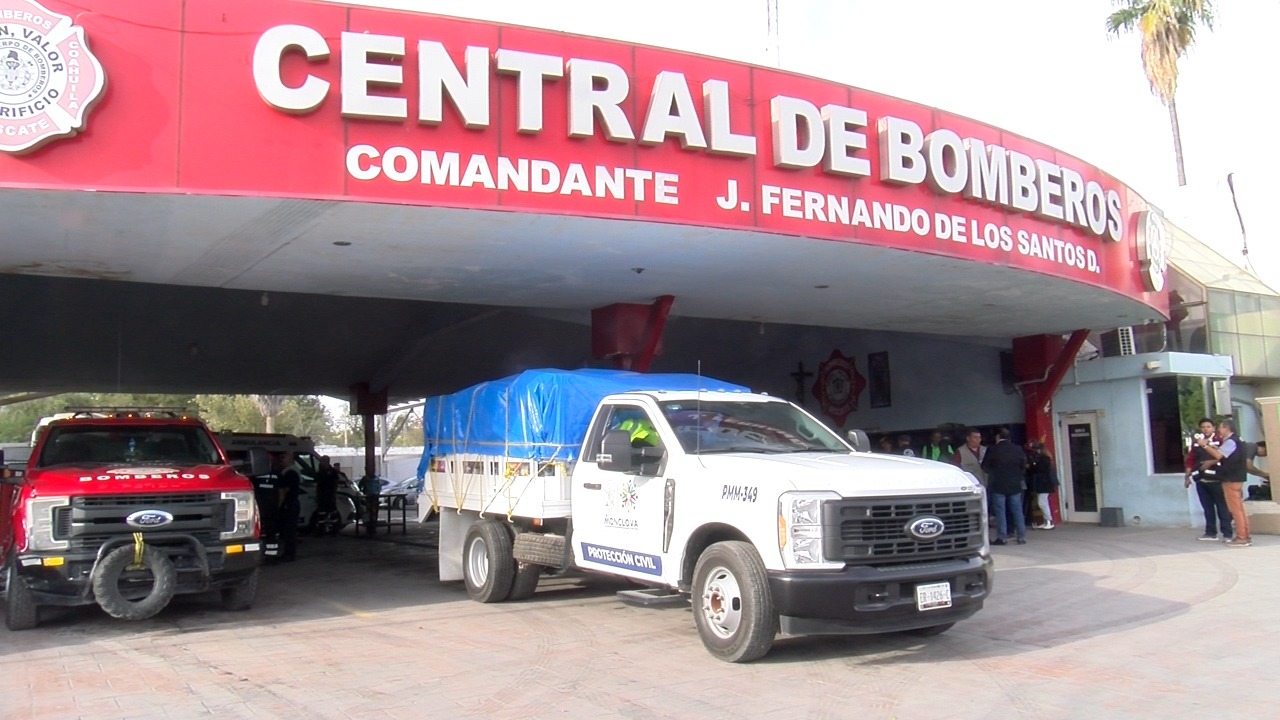 El centro de acopio instalado en la central de Bomberos permanecerá abierta, recibiendo más donativos para los guerrerenses.