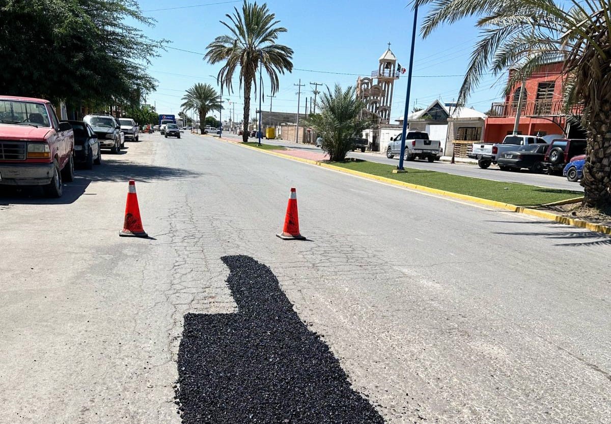 La aplicación de pavimento ha mejorado las condiciones de calles, avenidas y bulevares. (MARÍA DE JESÚS VÁZQUEZ)