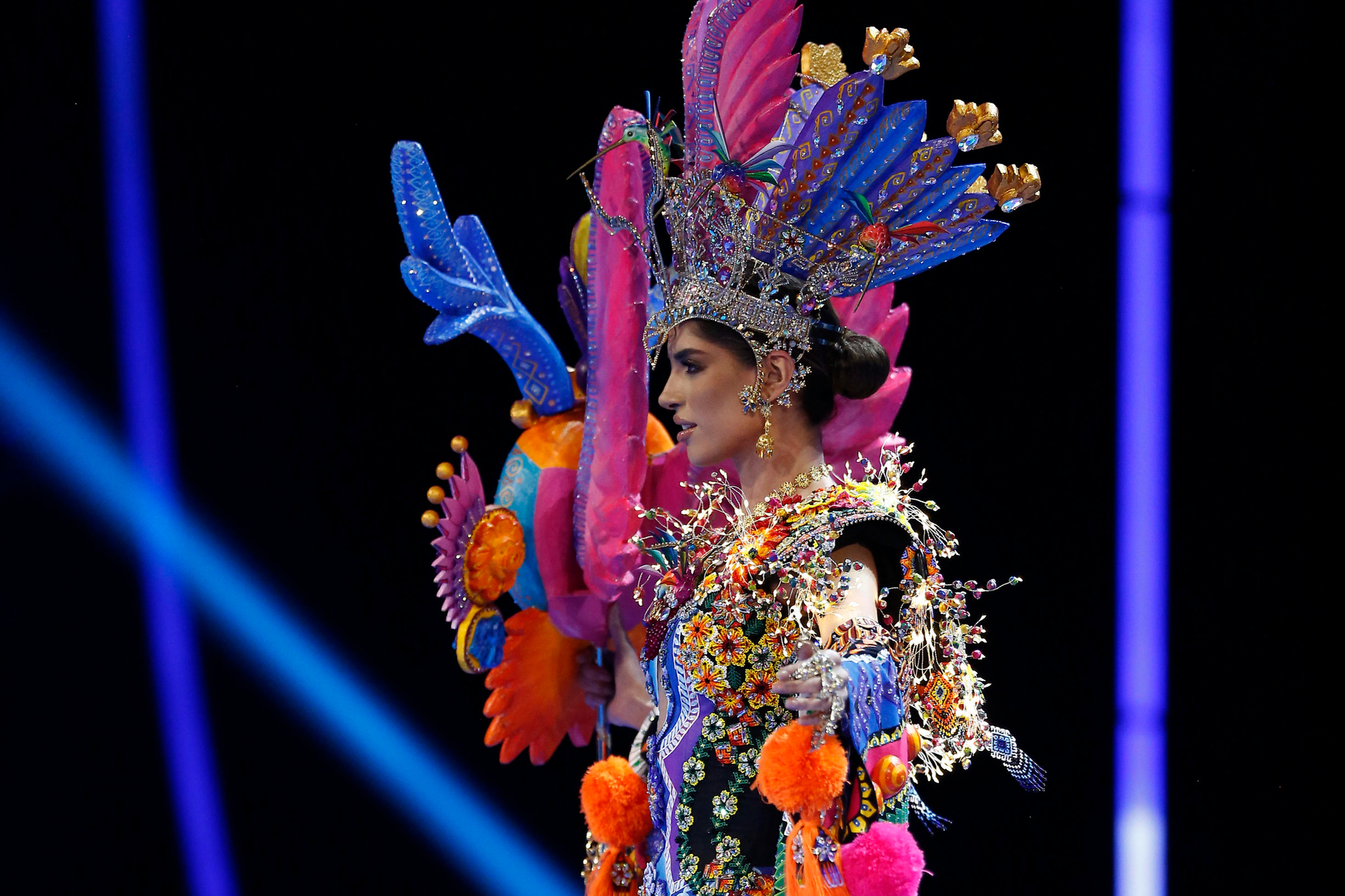 La representante de México en Miss Universo 2023, no logró conquistar a los jueces, pues quedó fuera del top veinte, perdiendo la oportunidad de competir por la corona. 