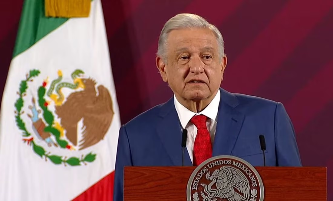 Andrés Manuel López Obrador indicó que la nueva terna incluye a Eréndira Cruzvillegas Fuentes, y mantiene a Lenia Batres y Bertha Alcalde Luján. (ESPECIAL)