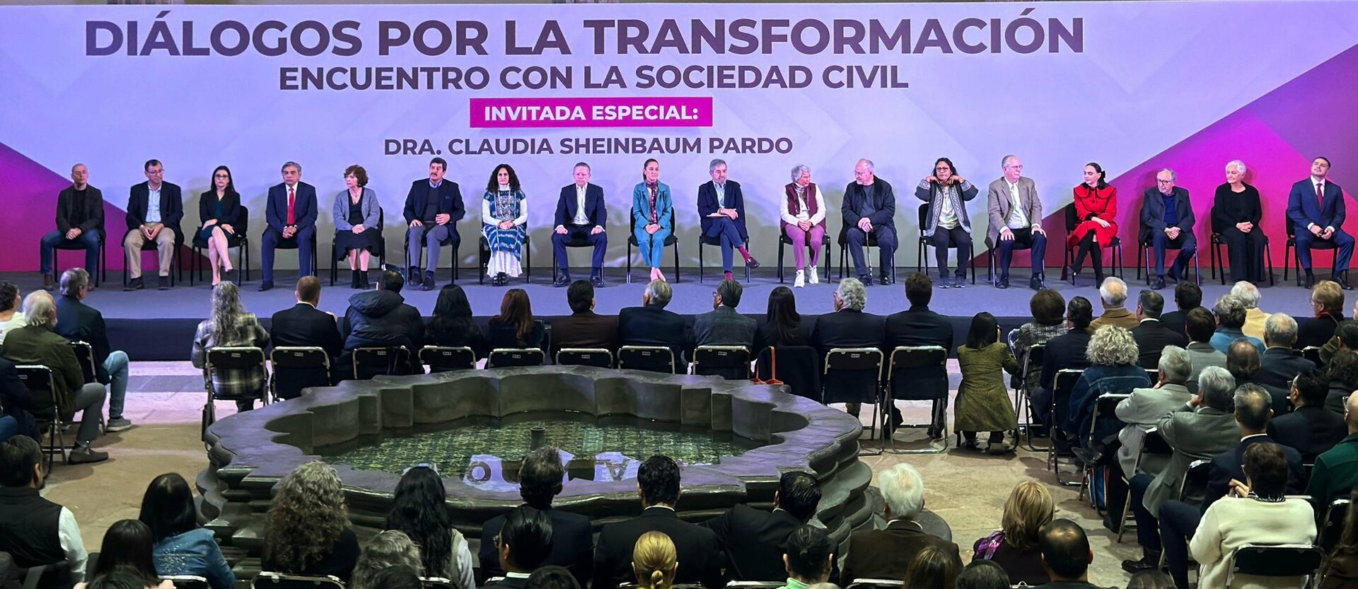 Claudia Sheinbaum presenta equipo proyecto de Nación; se incluye a