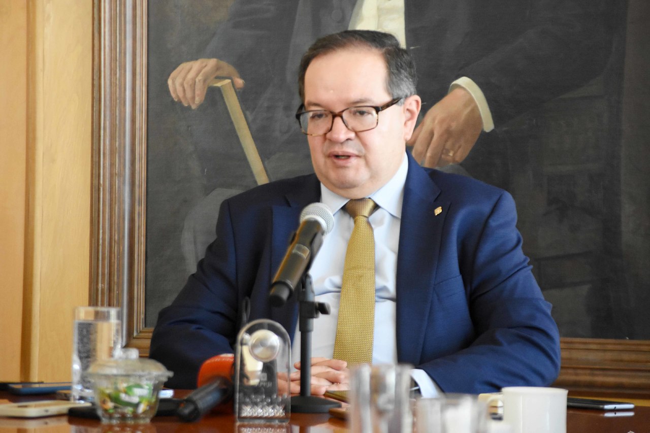El académico señaló que se deben ampliar los apoyos