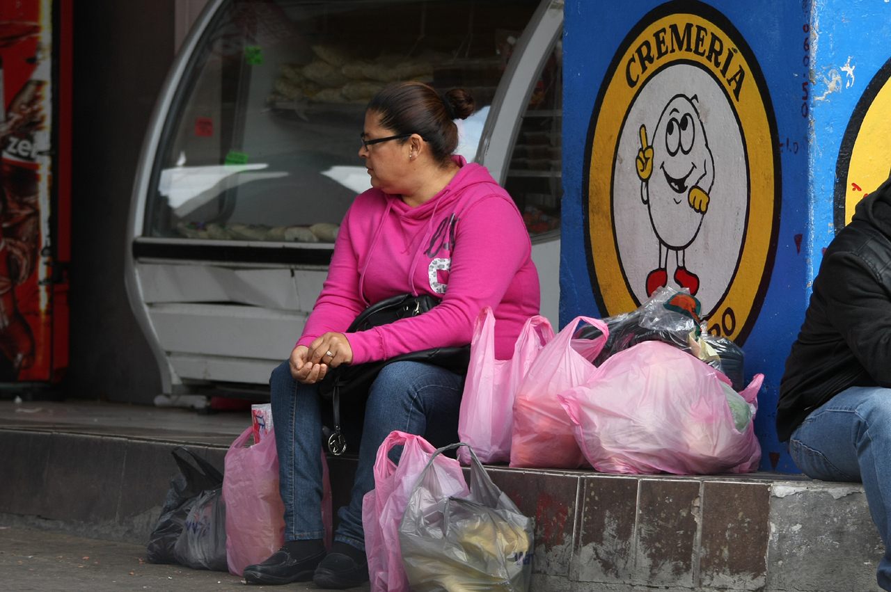 En México, el 37.3 por ciento de sus habitantes vive en pobreza laboral al cierre del mes de septiembre de este año. (EL SIGLO DE DURANGO)