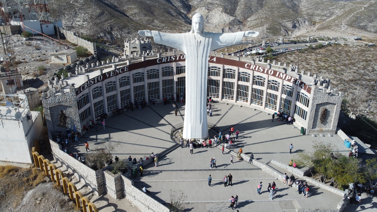 Después de varias décadas de espera, la Diócesis de Torreón ya cuenta con las escrituras del terreno donde se ubica el Santuario. (EL SIGLO DE TORREÓN)