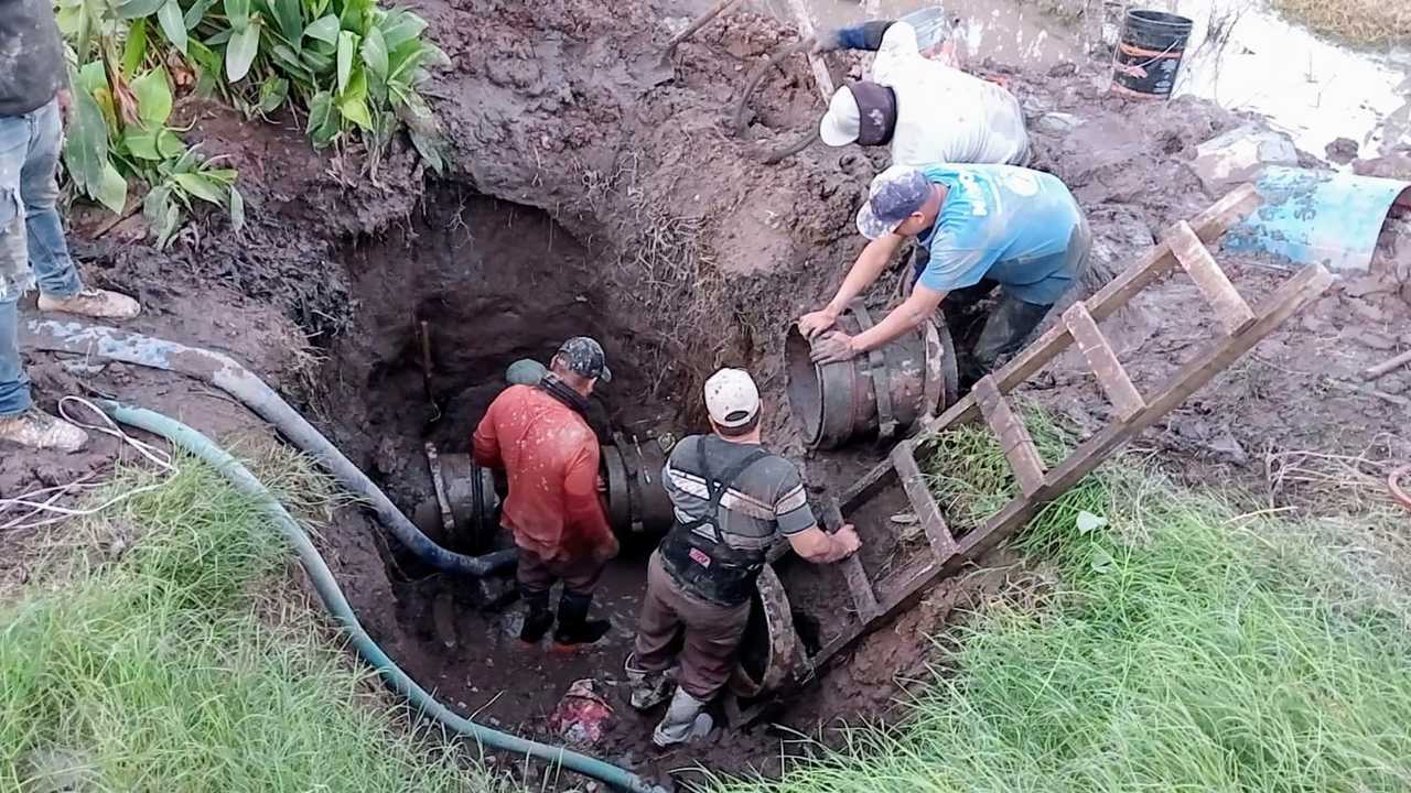 Hace unos días que se registró la enorme fuga de agua.