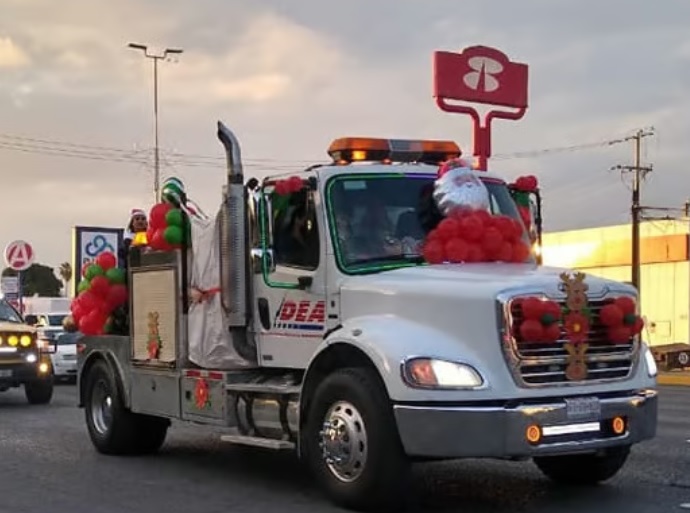 Todo listo para el Desfile Navideño 2023 del automovilismo