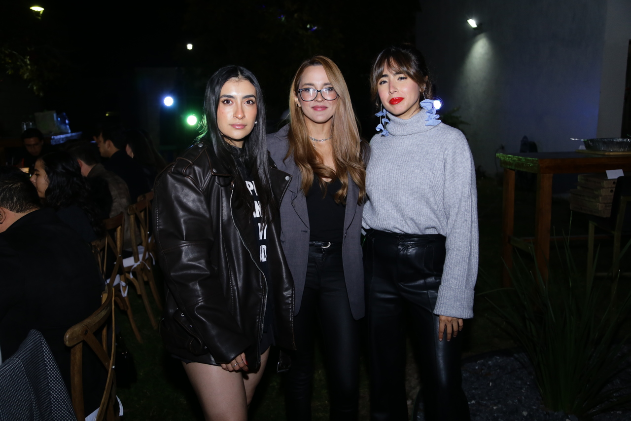 Alondra Castillo, Cynthia Urias y Gabriela Flores (EL SIGLO DE TORREÓN/ENRIQUE CASTRUITA)
