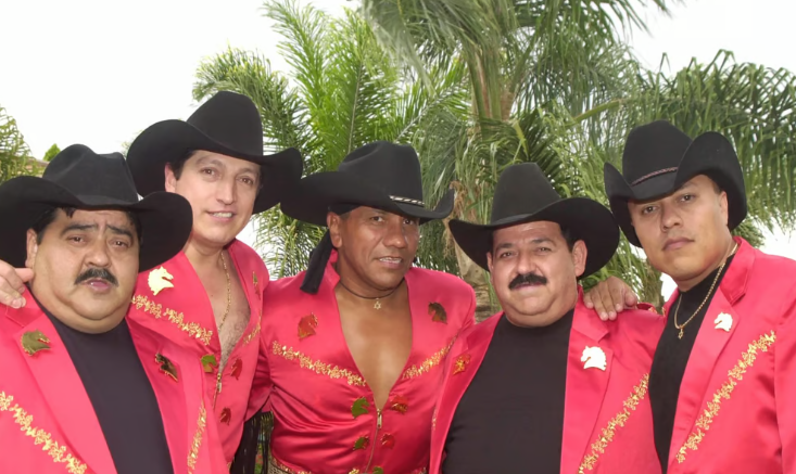 Bronco estrena dos villancicos y un programa especial para las fiestas navideñas