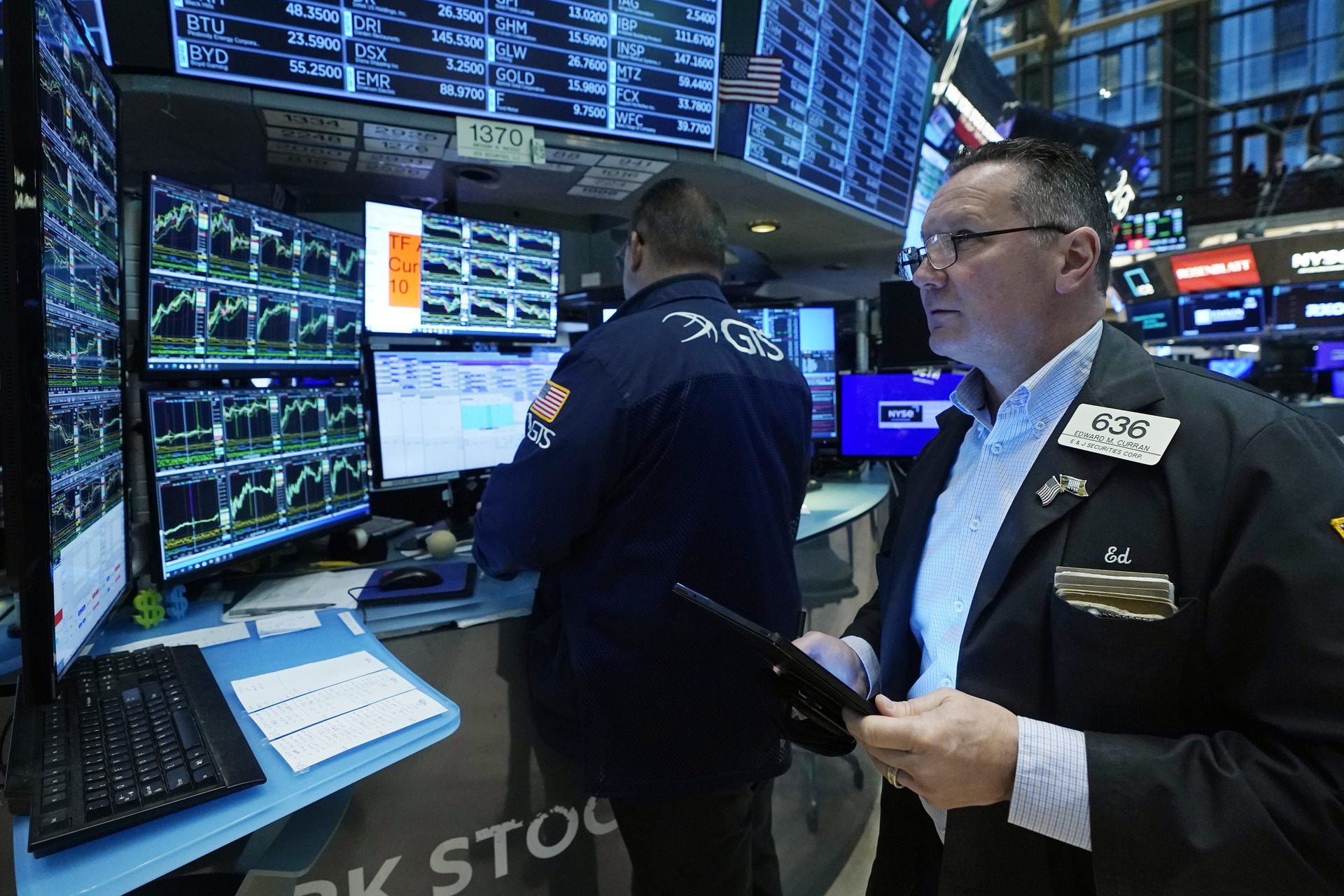 Apertura deals dow jones