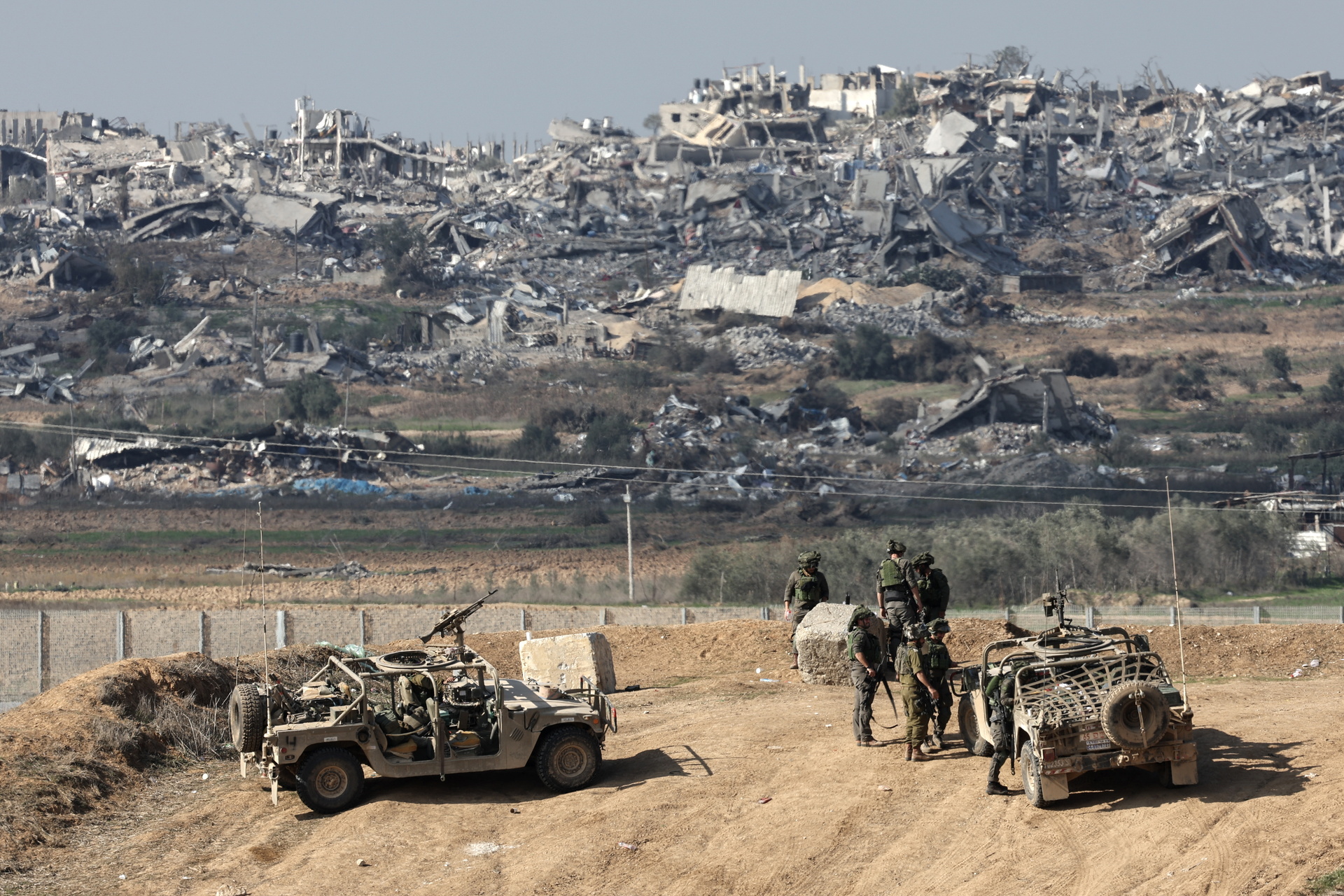 los ataques israelíes contra patrimonio centenario o milenario de Gaza son 'un claro crimen internacional', señalan. (EFE)