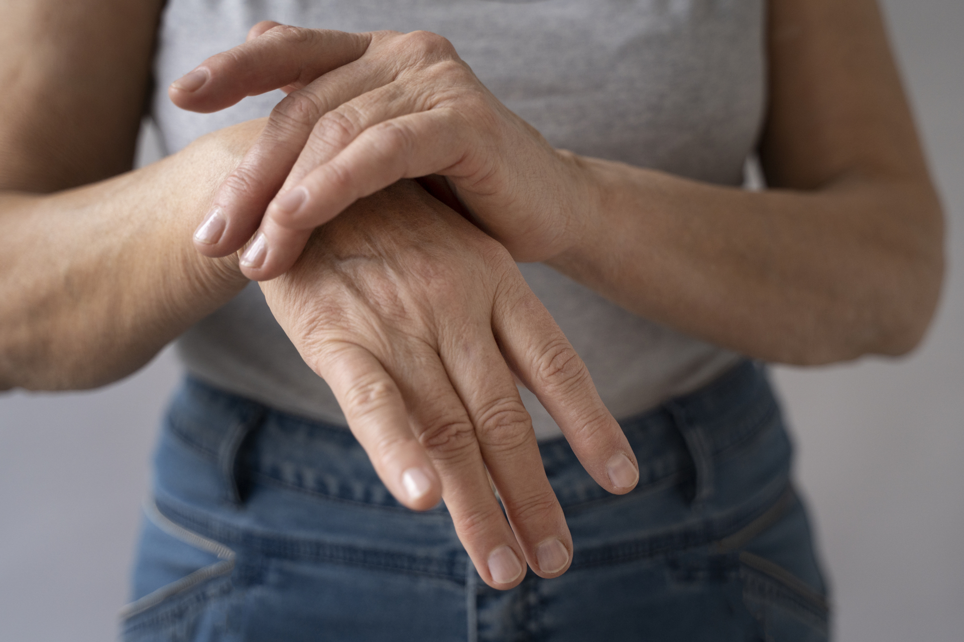 Infusiones que ayudan frente a la osteoporosis