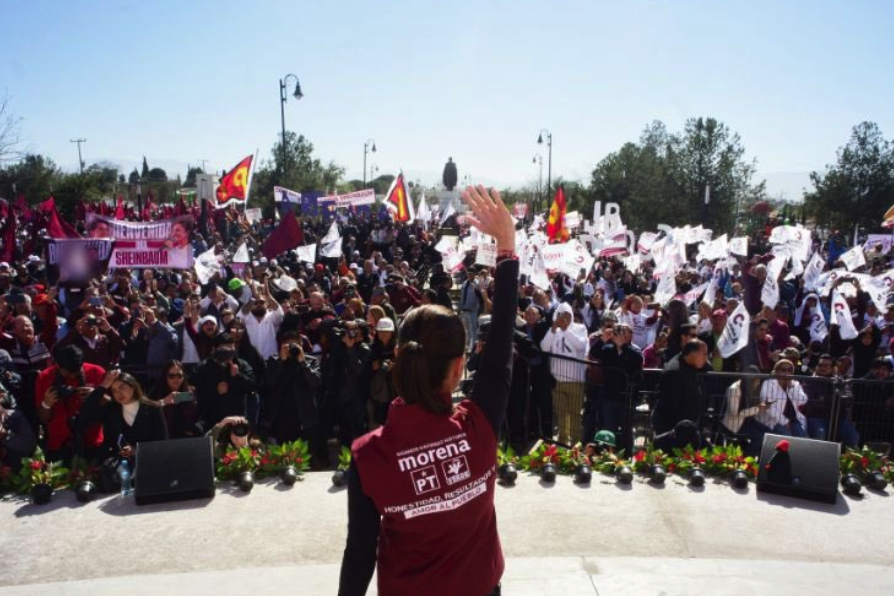 Claudia Sheinbaum estuvo de visita en Coahuila presentando su visión para el 2024, un año que, según sus palabras, será histórico al marcar la construcción del 'segundo piso de la Cuarta Transformación', proyectado para dar continuidad al legado de AMLO.