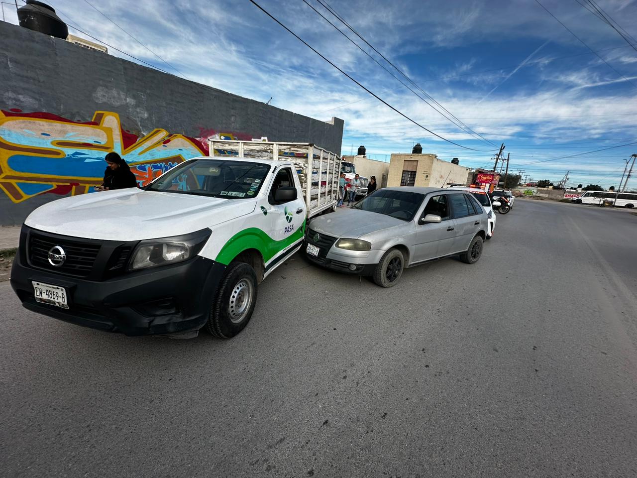 Un accidente dejó a dos trabajadores de PASA lesionados en Torreón.