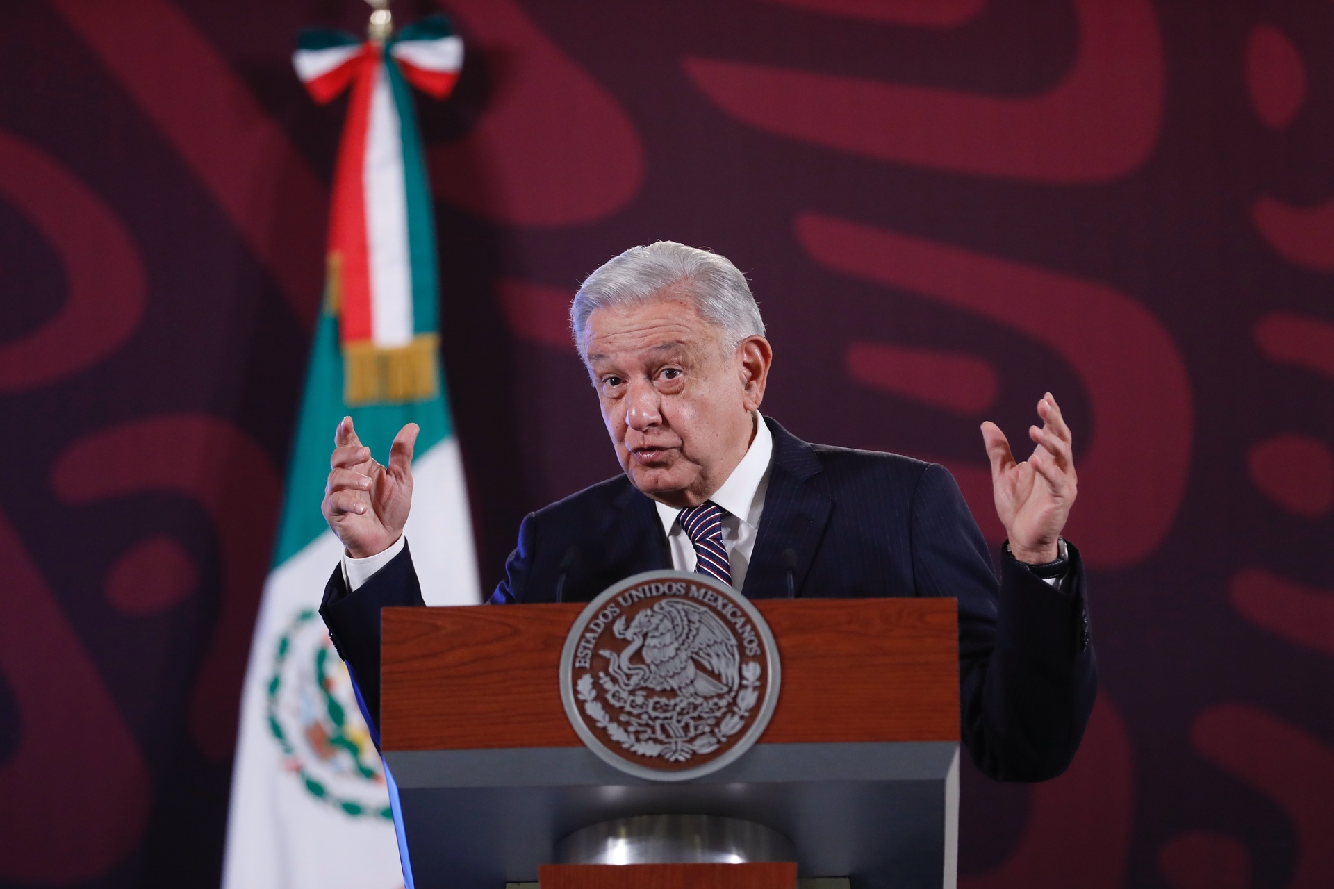 Hay un costo creciente porque la población de México aún es joven. (ARCHIVO)