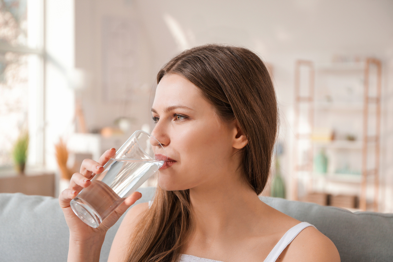 Mitos y verdades sobre beber agua
