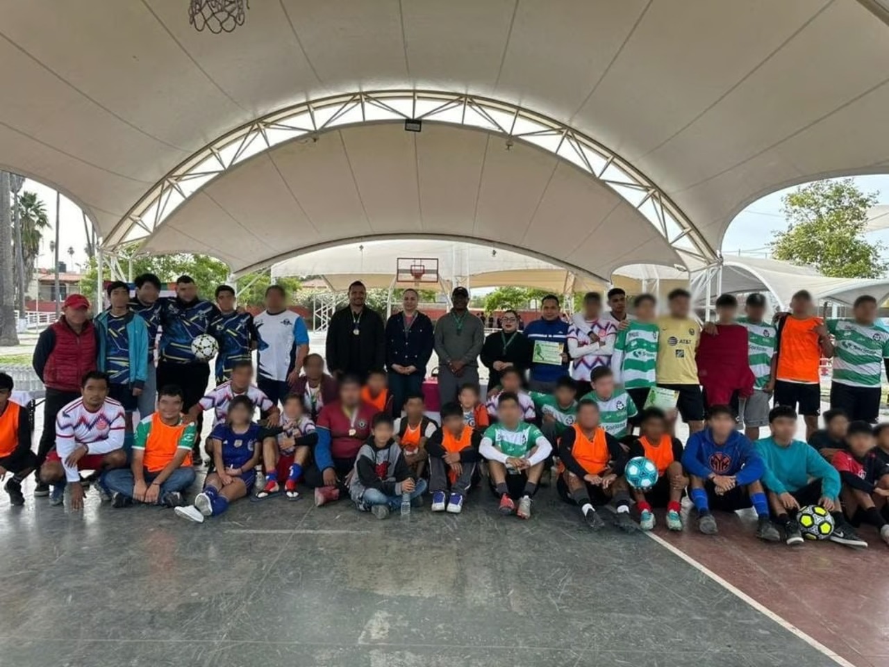 Invitan a niños y jóvenes con discapacidad intelectual, a formar parte del selectivo de fútbol de menores.